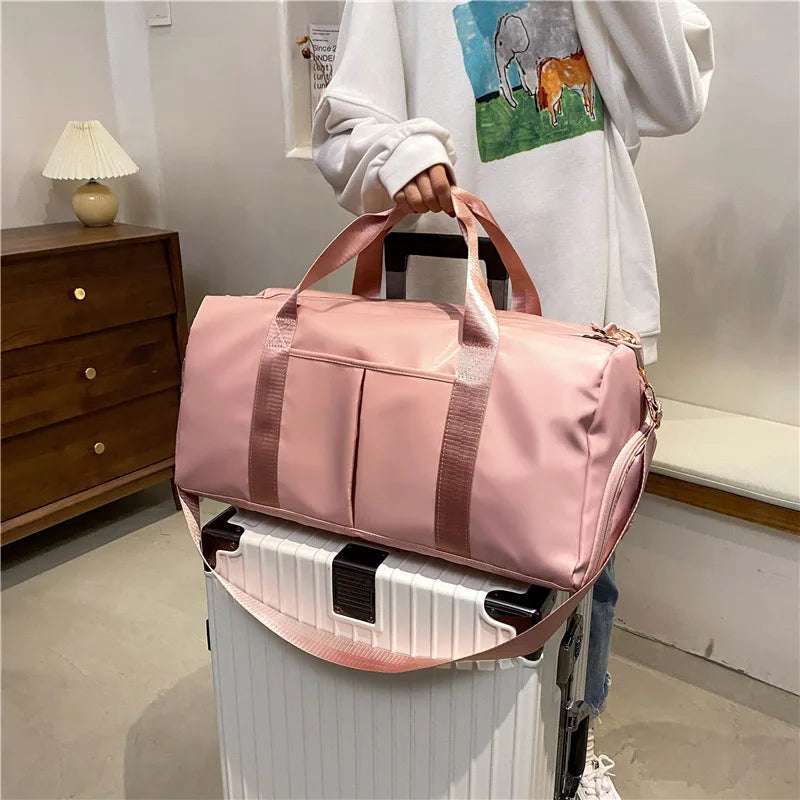 Women Travel Bags – Stylish Fitness & Travel Bag for Women