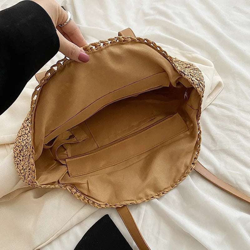 Beach Shoulder Bag – Summer Round Straw Tote Bag, Stylish & Versatile