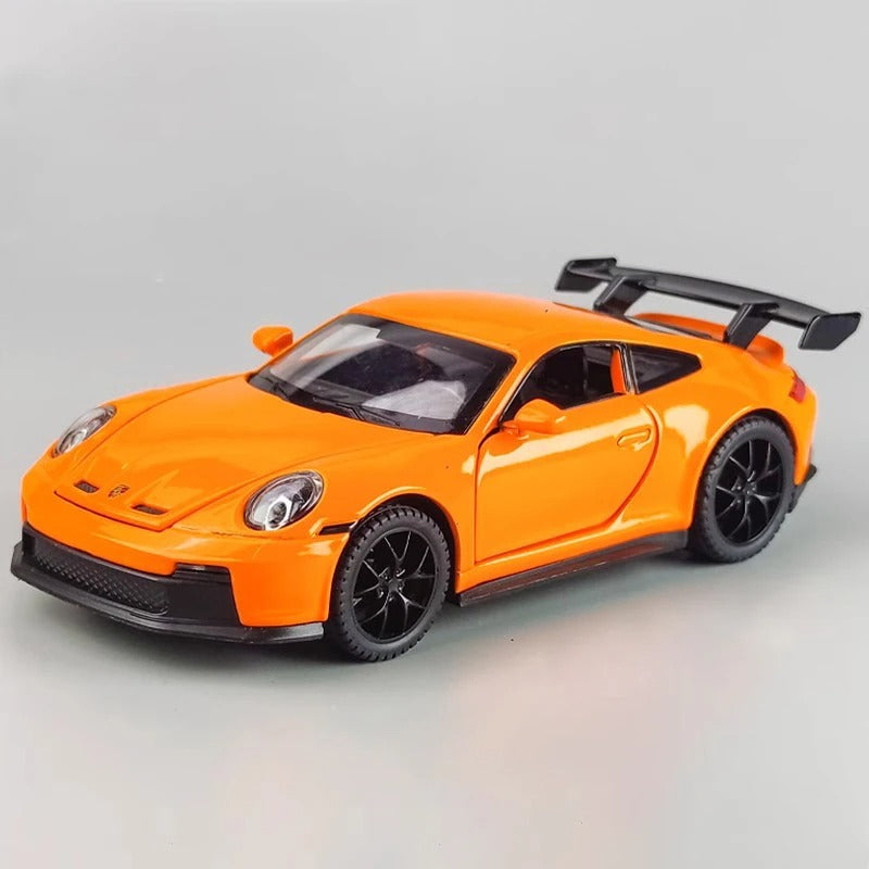 Diecast Model Car – 1:32 Porsche 911 GT3 RS Collectible Scale Car