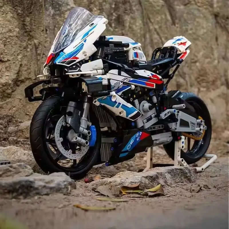 1920Pcs Racing Motorcycle Building Blocks – Complete Motorcycle Parts