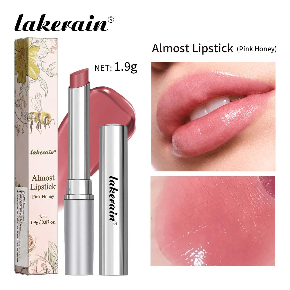 Moisturising, Long-Lasting Lipstick & Lip Plumper