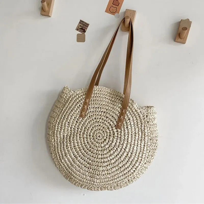 Beach Shoulder Bag – Summer Round Straw Tote Bag, Stylish & Versatile