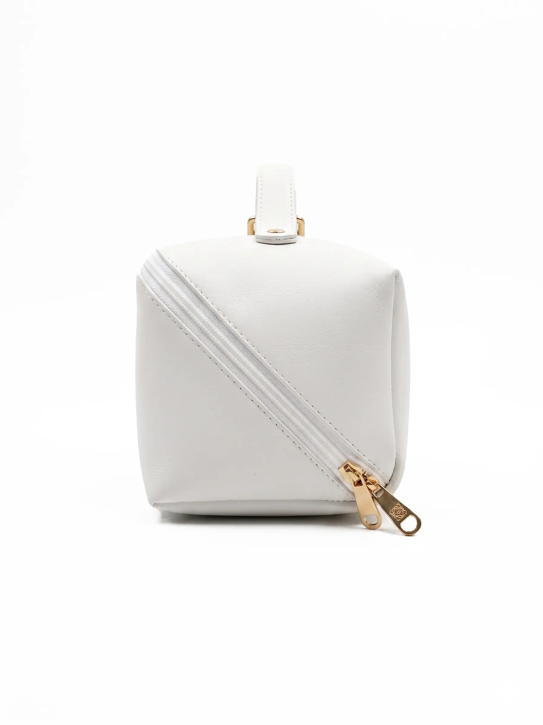 LUSH WHITE