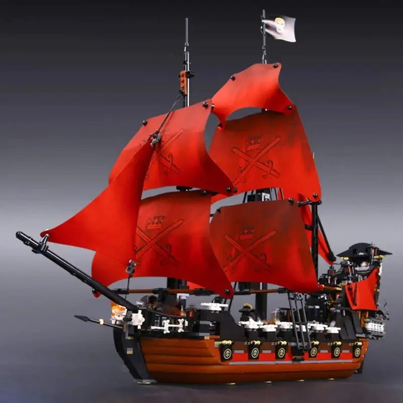 Pirates of the Caribbean Ship Building Blocks Set with mini Figures