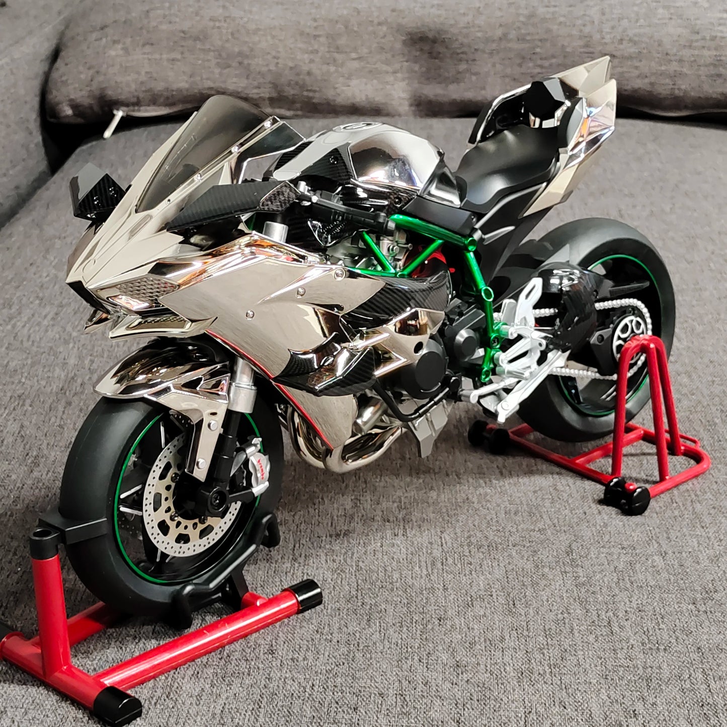 1:6 Scale Kawasaki H2R Diecast Motorcycle Model